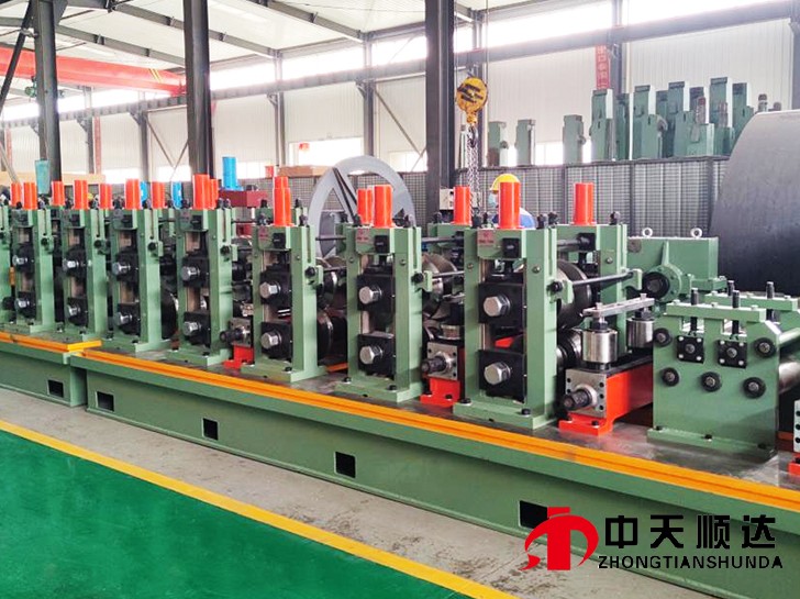 冷彎成型機(jī)